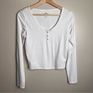 Hollister Must-Have Collection White Long Sleeve Top Size Medium, EUC